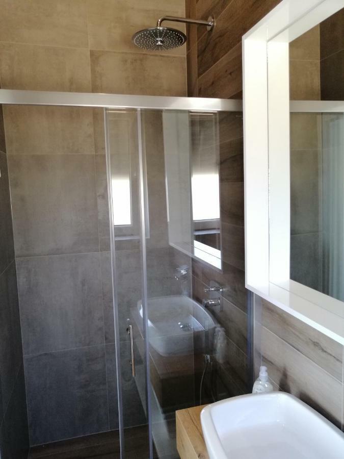 Villa Orao Kaštel Novi Kültér fotó