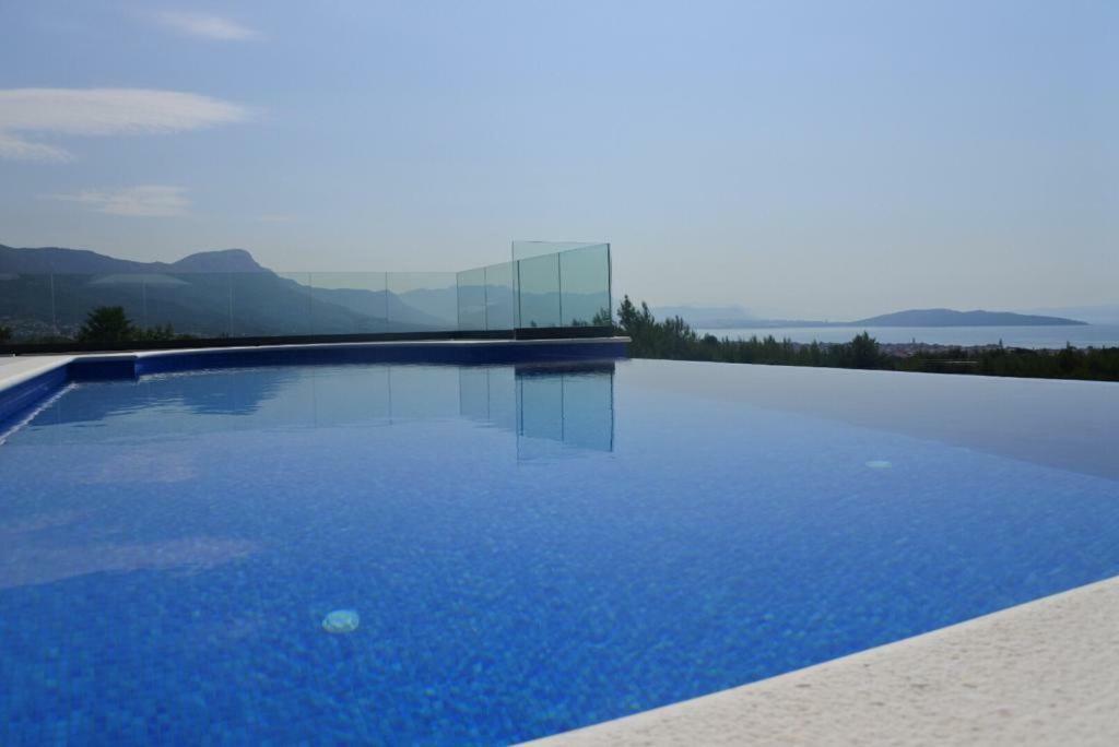 Villa Orao Kaštel Novi Kültér fotó