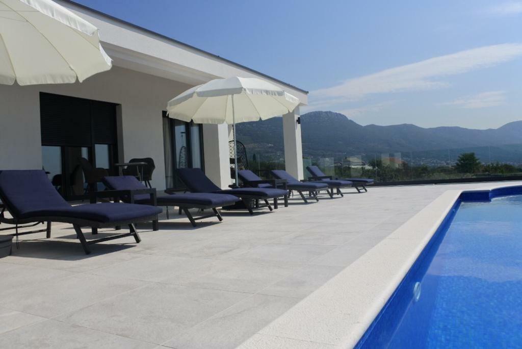 Villa Orao Kaštel Novi Kültér fotó